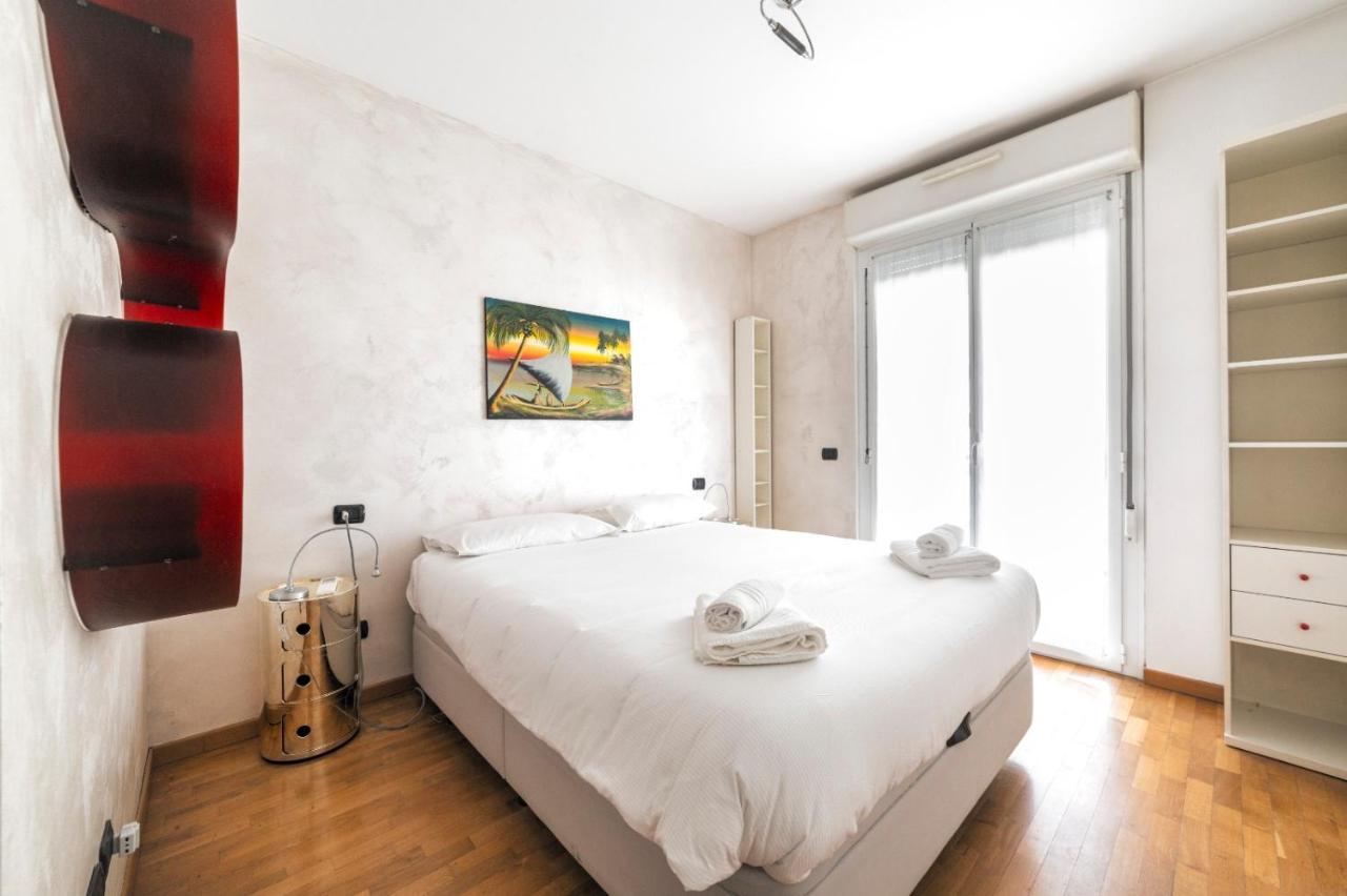 Milano Rogoredo Apartment With Garage Zewnętrze zdjęcie